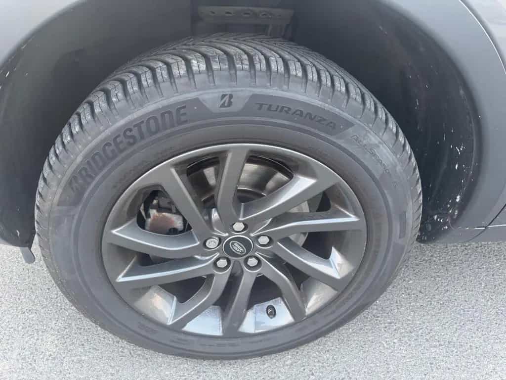 Land Rover Discovery Sport HSE Motor läuft unruhig 12/2016-photo-23