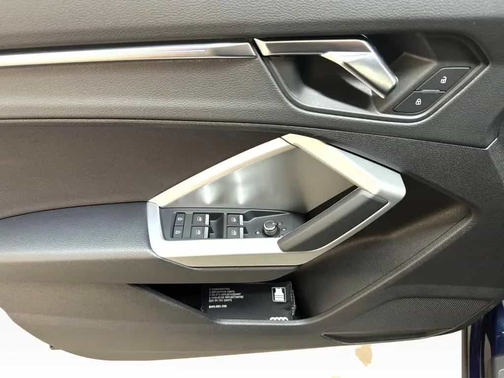 Audi Q3 35 TFSI VIRTUAL*NAV*SHZ*PDC*TOTW*18" 03/2019-photo-11