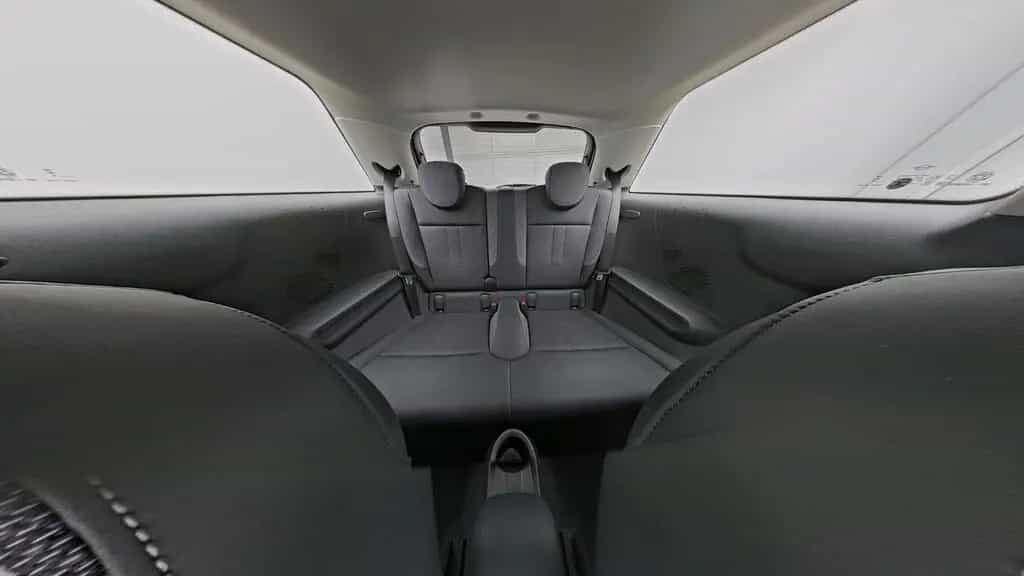 MINI Cooper C 05/2025-photo-13