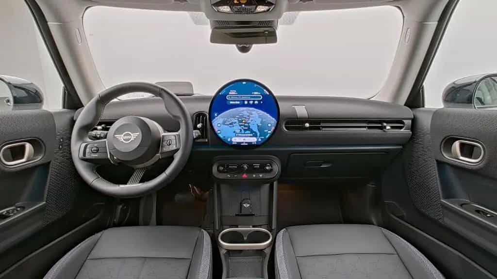 MINI Cooper C 12/2024-photo-11
