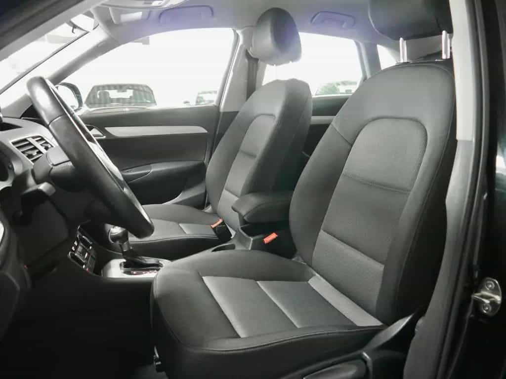 Audi Q3 Sport*Navi*PDC*AHK 07/2016-photo-10