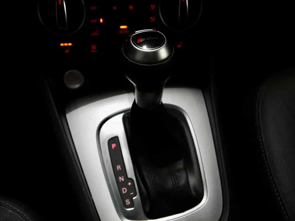 Audi Q3 Sport*Navi*PDC*AHK 07/2016-photo-15