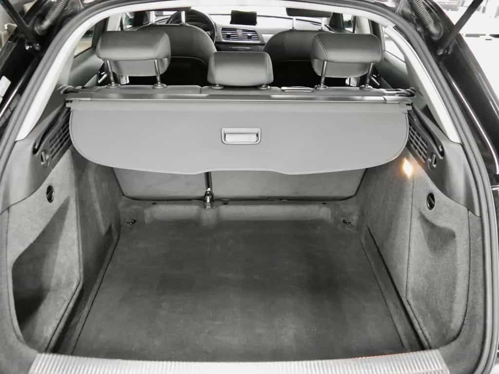 Audi Q3 Sport*Navi*PDC*AHK 07/2016-photo-18