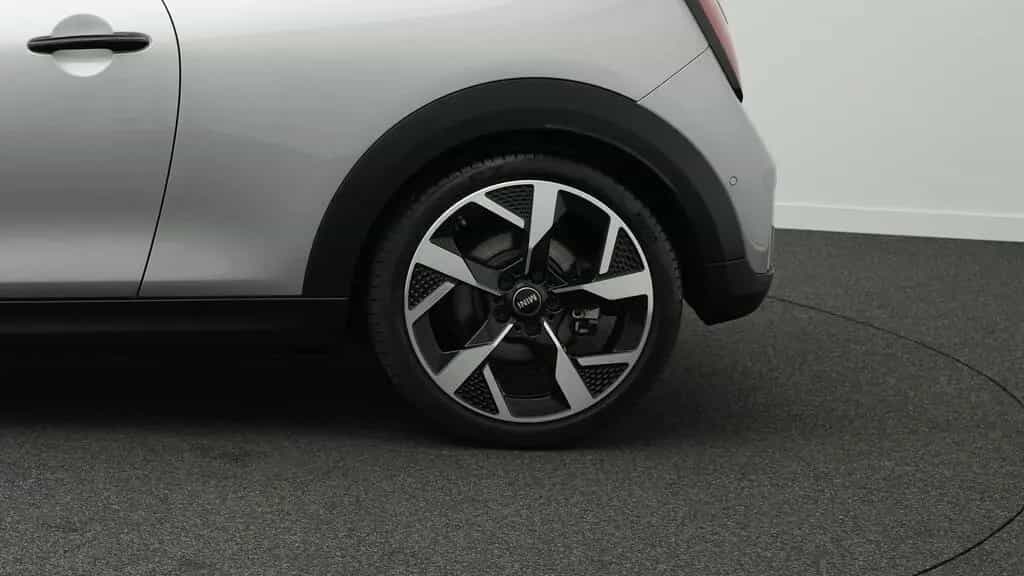 MINI Cooper C 06/2024-photo-18