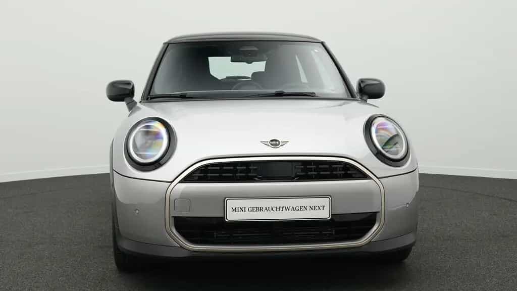 MINI Cooper C 06/2024-photo-2