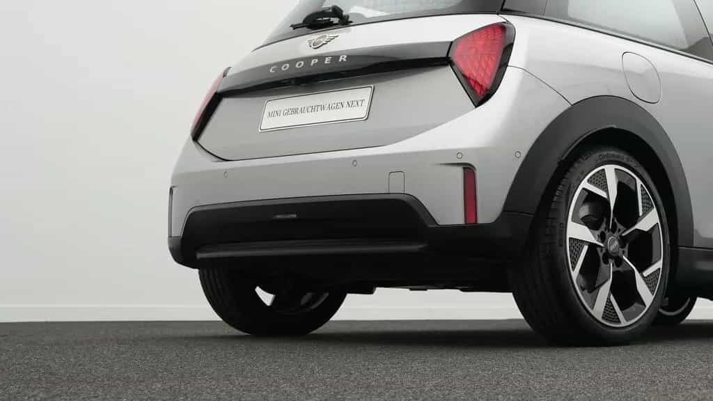 MINI Cooper C 06/2024-photo-22