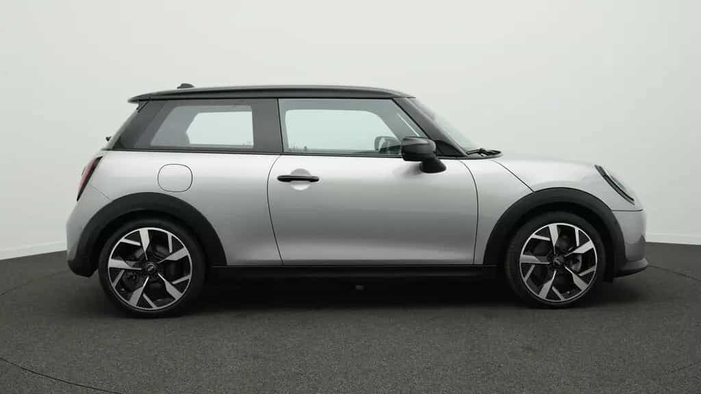 MINI Cooper C 06/2024-photo-3