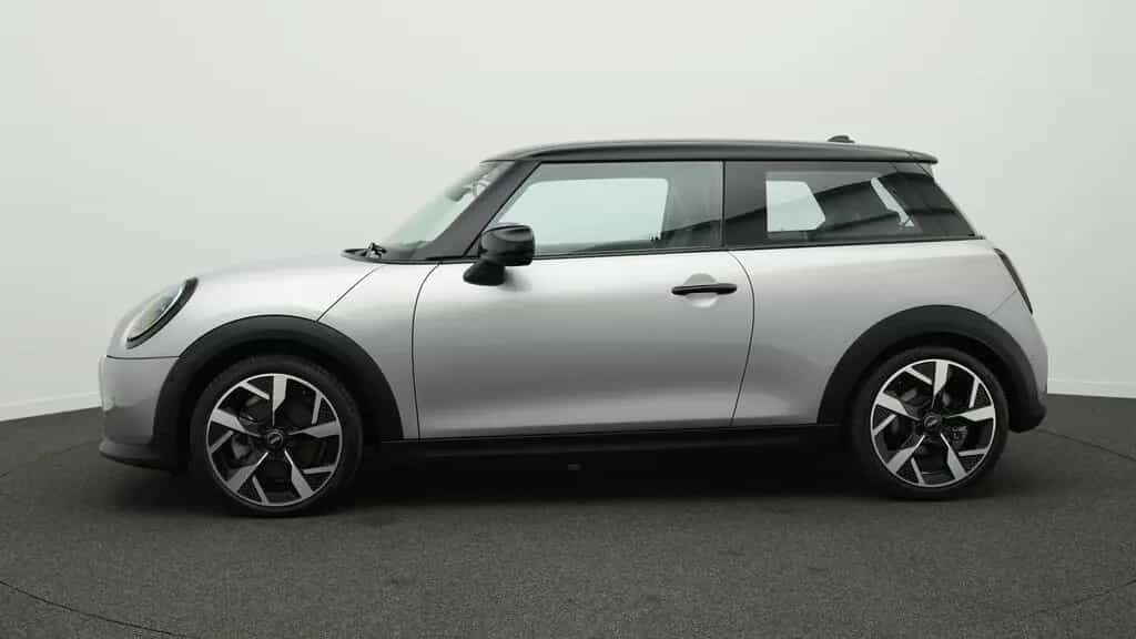 MINI Cooper C 06/2024-photo-6