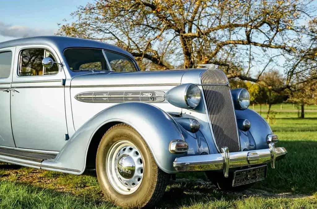 Chrysler Airstream Super Eight C8 Deluxe 09/1936-photo-1