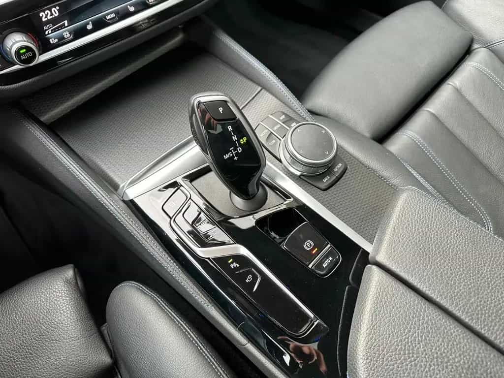BMW 5 Series 530d xDrive M-SPORT LC.PRO ACC PANO HUD H/K 360° 02/2021-photo-17