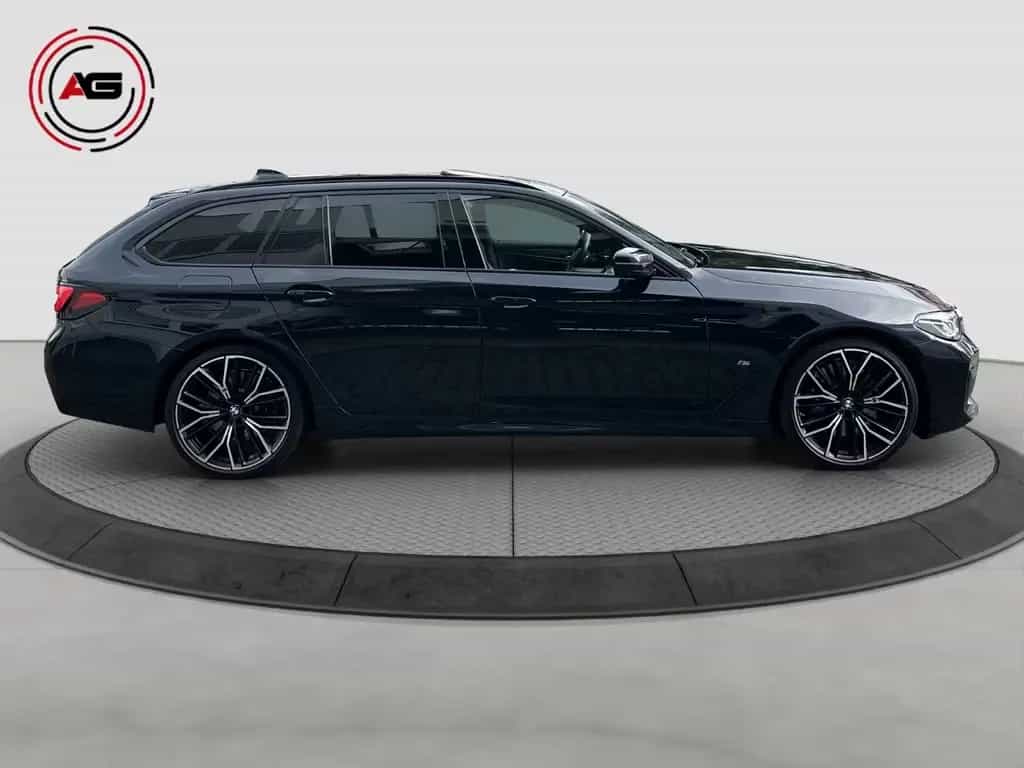 BMW 5 Series 530d xDrive M-SPORT LC.PRO ACC PANO HUD H/K 360° 02/2021-photo-3
