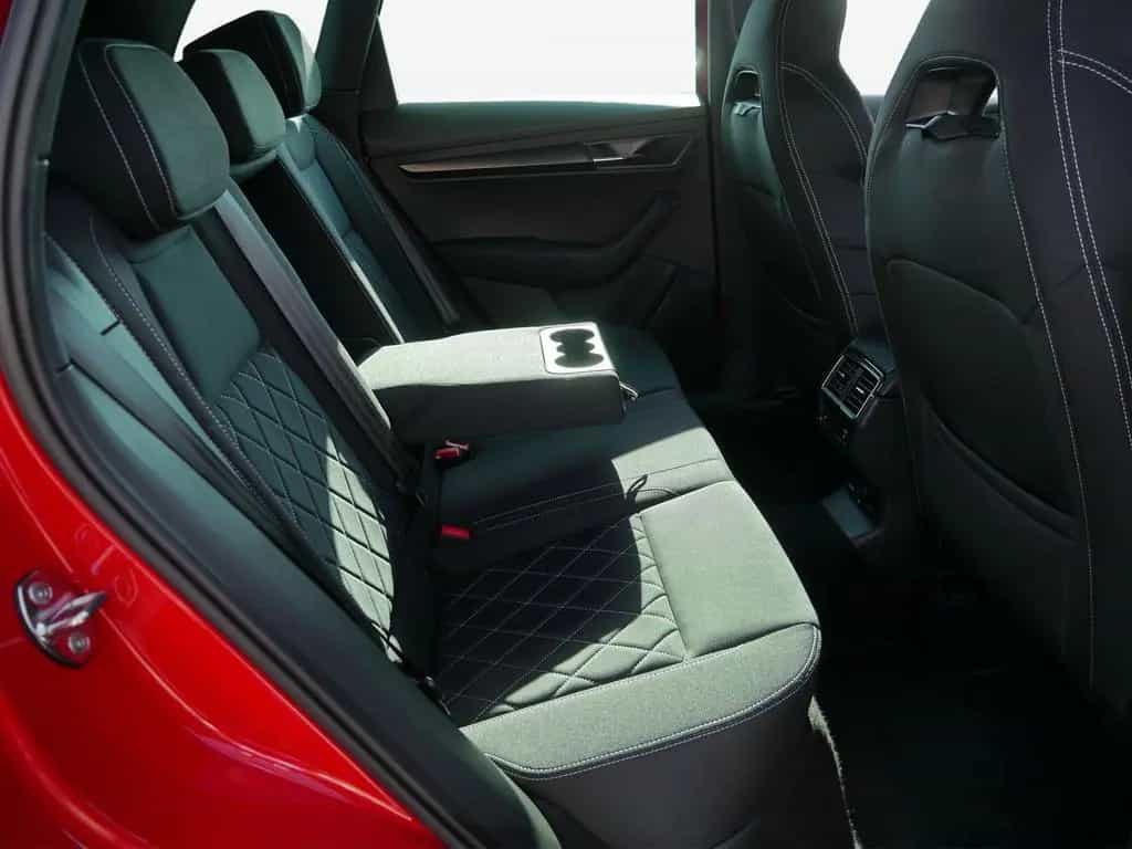 Skoda Karoq Sportline 2.0 TSI 4x4 NAVI|RFK|LED|VZE 02/2019-photo-15