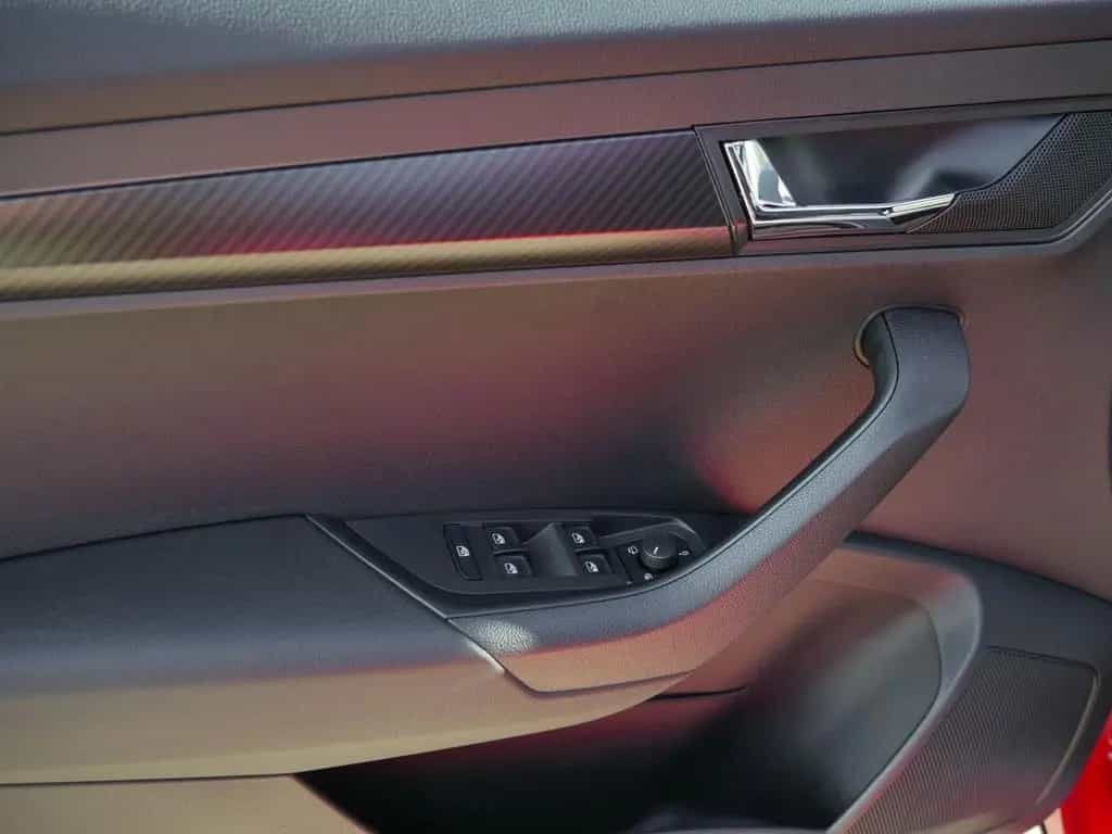 Skoda Karoq Sportline 2.0 TSI 4x4 NAVI|RFK|LED|VZE 02/2019-photo-19