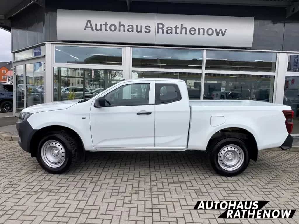 Isuzu D-Max Space Cab 4WD L 1.9 TD Spurhalteass. Verke null-photo-0