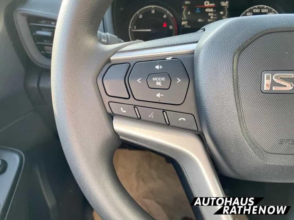 Isuzu D-Max Space Cab 4WD L 1.9 TD Spurhalteass. Verke null-photo-15