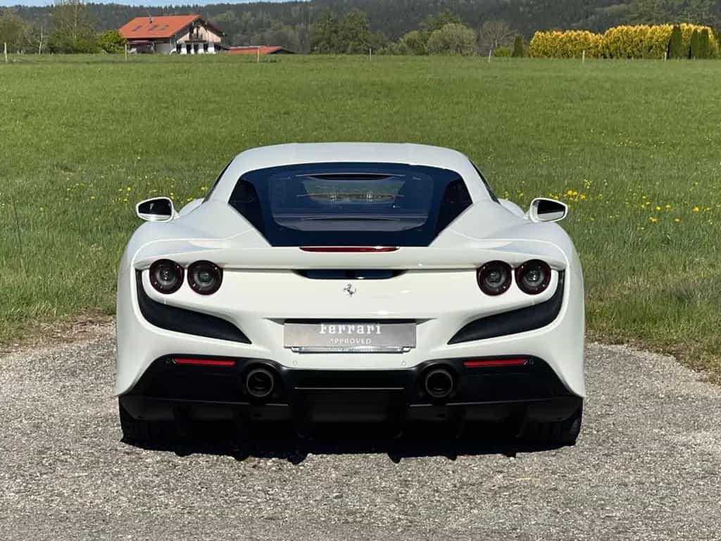 Ferrari F8 Tributo*1.HAND*LIFT*RACINGSITZE*NW-Garantie* 04/2022-photo-12