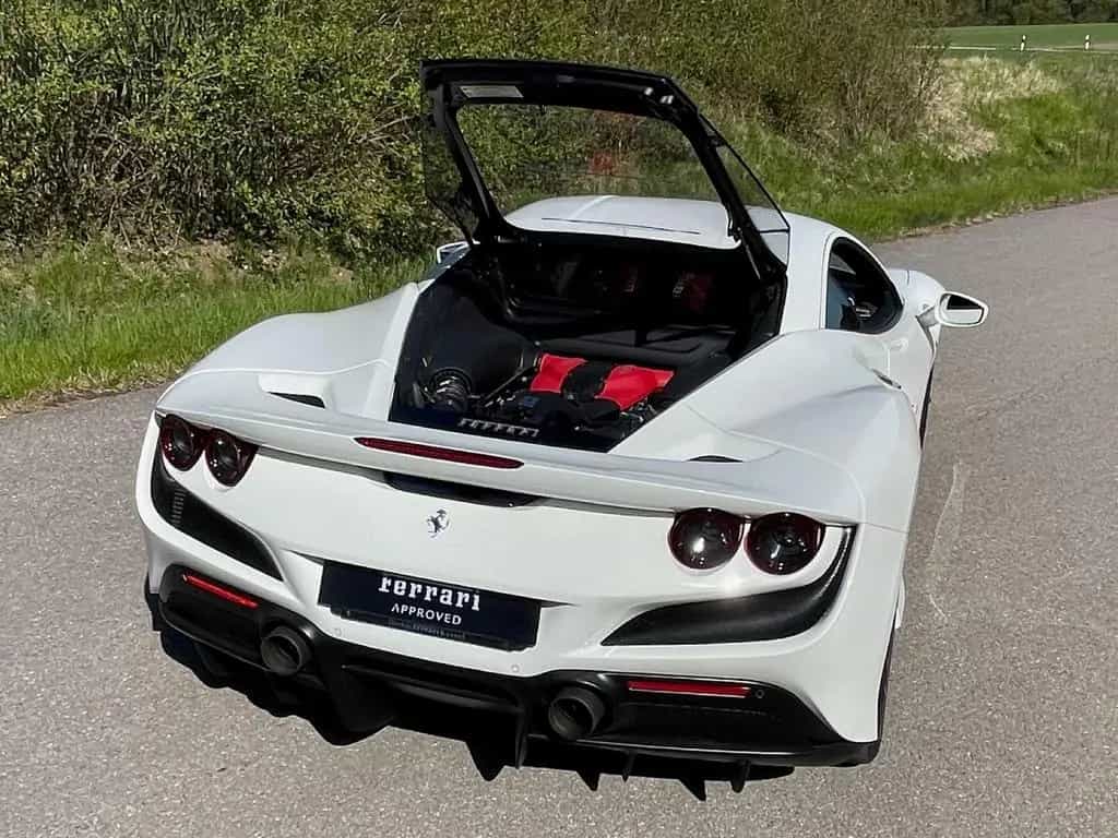 Ferrari F8 Tributo*1.HAND*LIFT*RACINGSITZE*NW-Garantie* 04/2022-photo-13