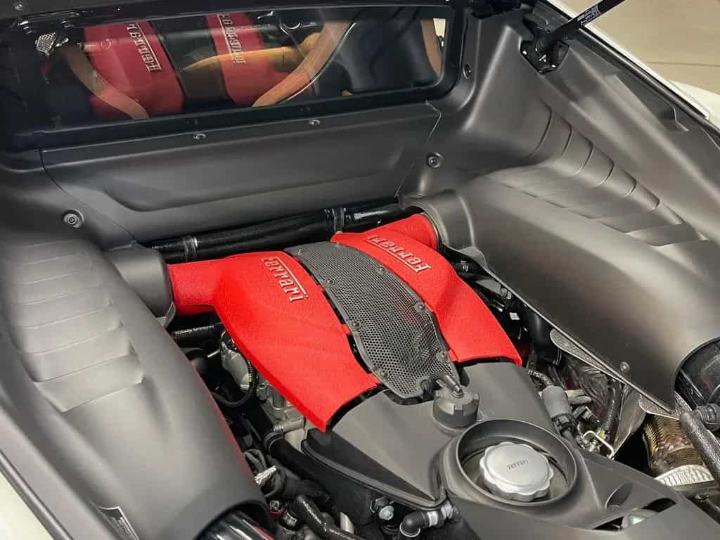 Ferrari F8 Tributo*1.HAND*LIFT*RACINGSITZE*NW-Garantie* 04/2022-photo-46