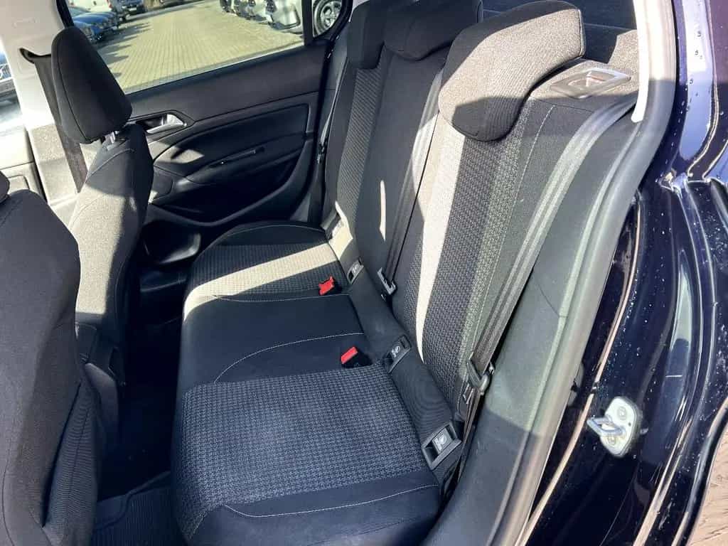 Peugeot 308 1.2 e-THP PureTech 130 Active *Navi Sitzh.* 04/2019-photo-11