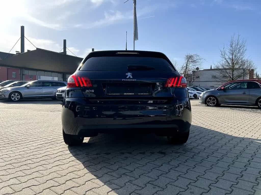 Peugeot 308 1.2 e-THP PureTech 130 Active *Navi Sitzh.* 04/2019-photo-1