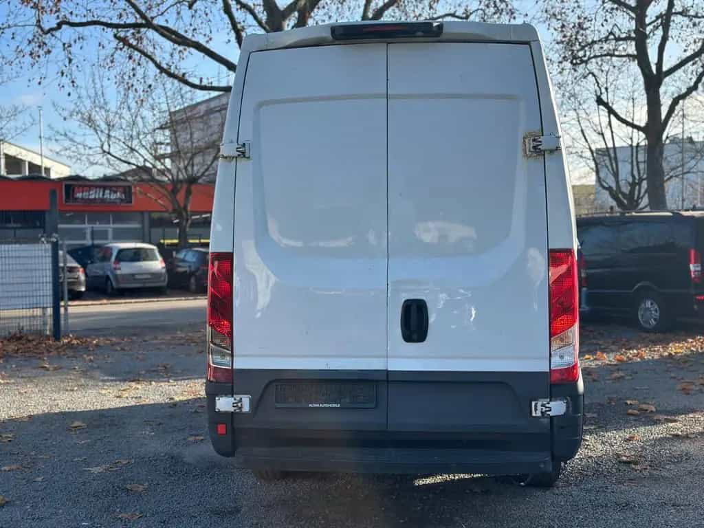 Iveco ANDERE Daily Kasten 3,0 MOTOR 12/2019-photo-5