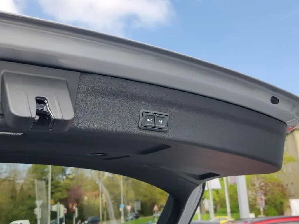 Audi A6 Avant 55 TFSI qu. S line RFK*LED*Pano*HuD 12/2022-photo-20