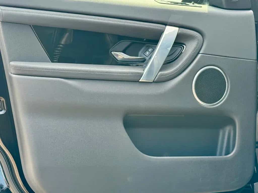 Land Rover Discovery Sport D150 AWD Aut AHK|KAM|Winterpaket 12/2020-photo-19