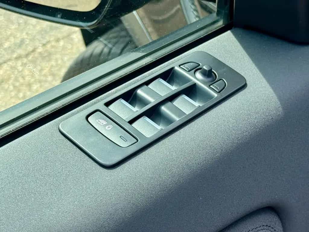 Land Rover Discovery Sport D150 AWD Aut AHK|KAM|Winterpaket 12/2020-photo-20