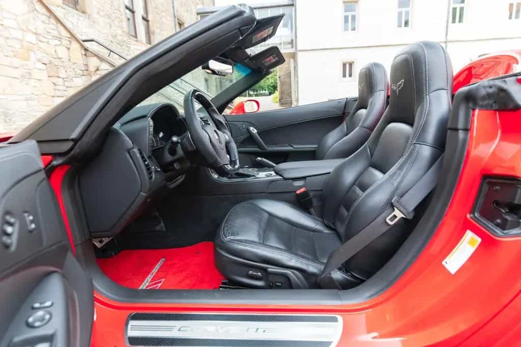 Corvette C6 GrandSport 3LT Z16 AUTOM BOSE HEADUP 6.2 V8 01/2010-photo-4