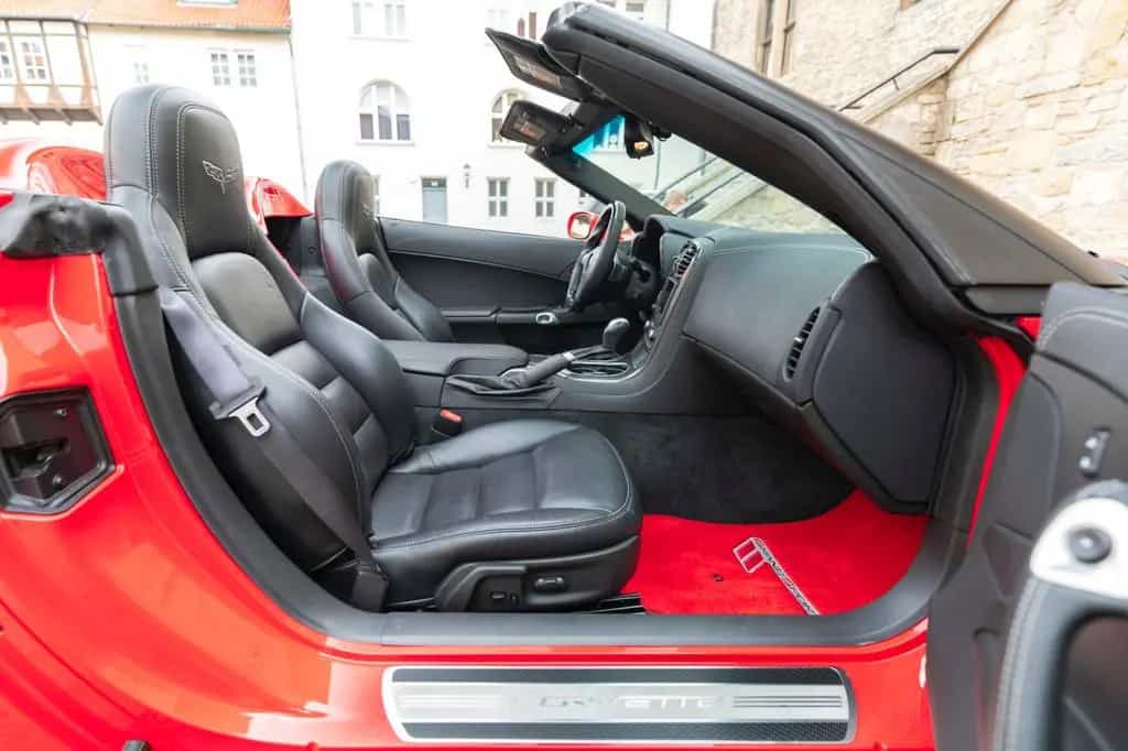 Corvette C6 GrandSport 3LT Z16 AUTOM BOSE HEADUP 6.2 V8 01/2010-photo-5