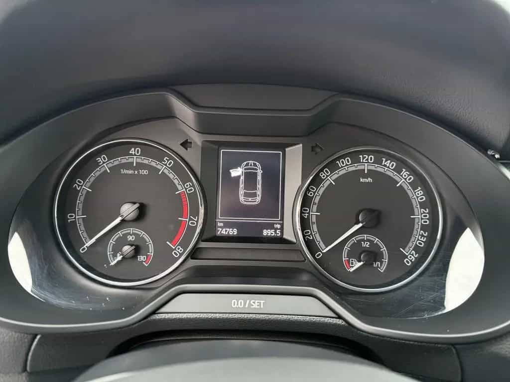 Skoda Octavia Combi 1.5 TSI AHK,Navi,LED,Sitzheizung 02/2019-photo-11