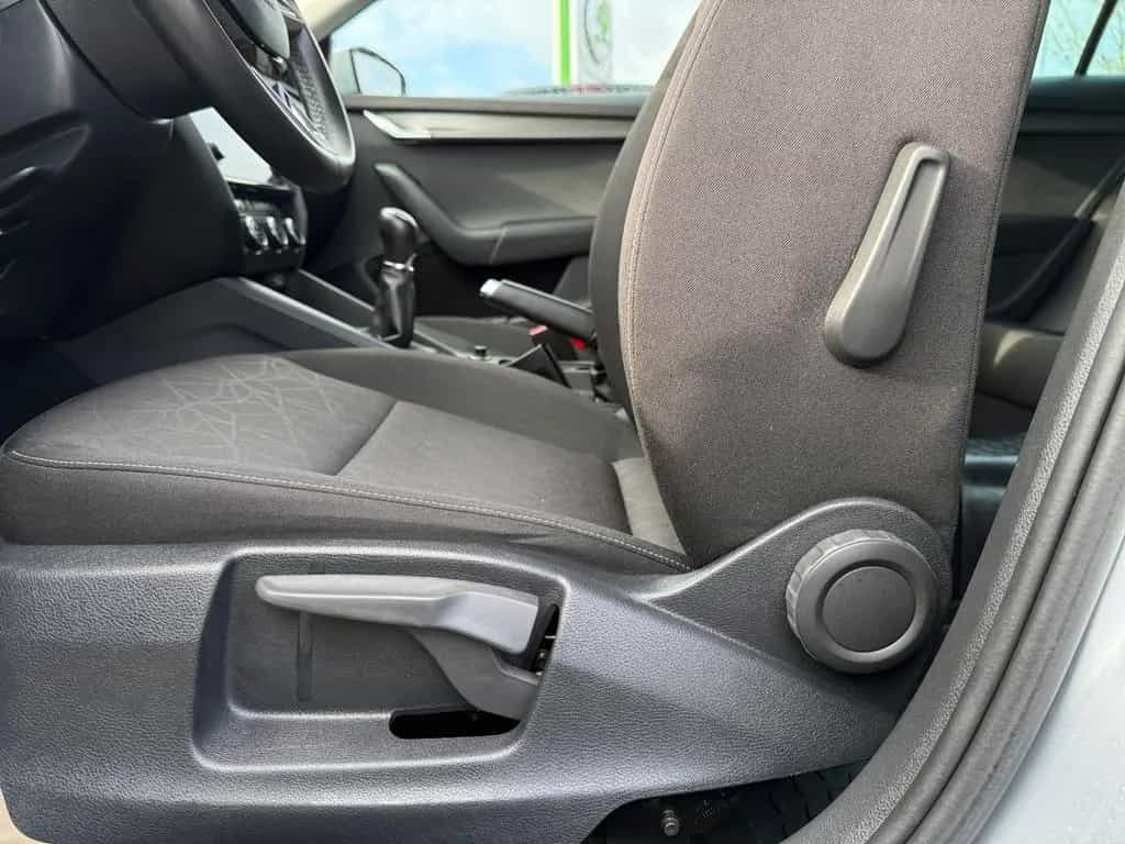 Skoda Octavia Combi 1.5 TSI AHK,Navi,LED,Sitzheizung 02/2019-photo-17