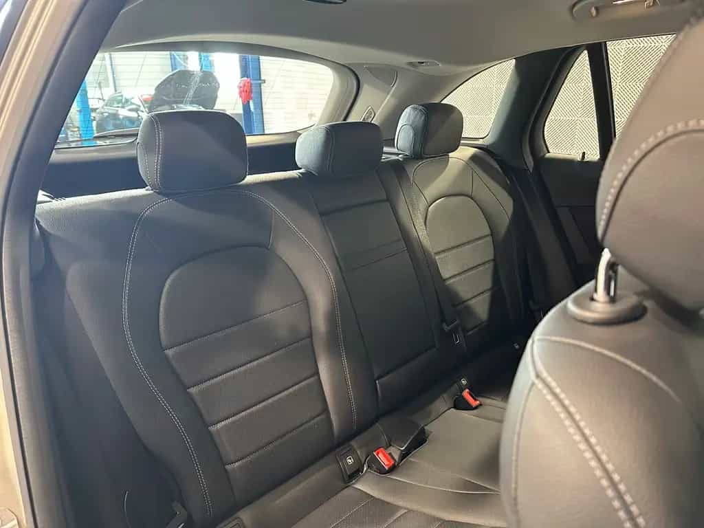 Mercedes-Benz GLC 220 d 4Ma.*EXCLUSIVE*LED-TEMPO-SHZ-LEDER-PDC 04/2019-photo-13