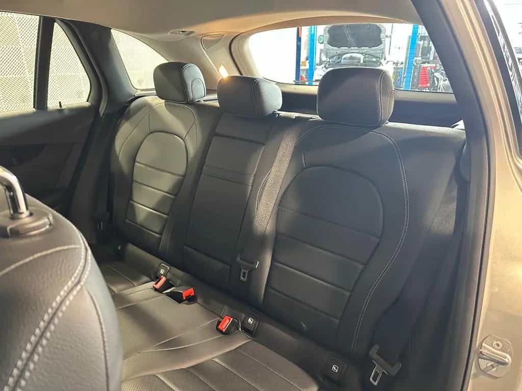 Mercedes-Benz GLC 220 d 4Ma.*EXCLUSIVE*LED-TEMPO-SHZ-LEDER-PDC 04/2019-photo-24