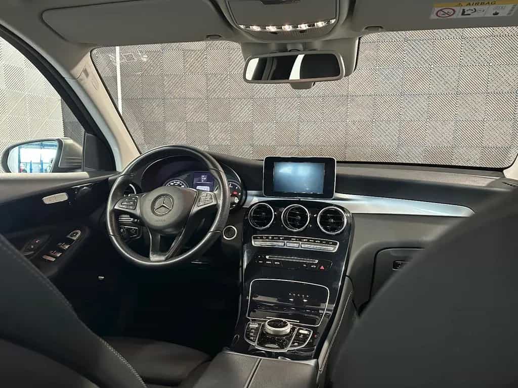 Mercedes-Benz GLC 220 d 4Ma.*EXCLUSIVE*LED-TEMPO-SHZ-LEDER-PDC 04/2019-photo-26