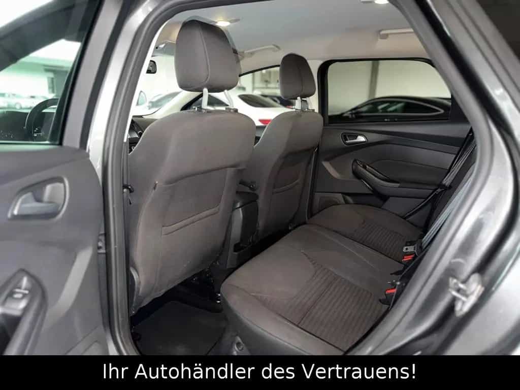 Ford Focus Turnier Titanium*Automatik*Keyl*RFK*NAVI* 03/2018-photo-13