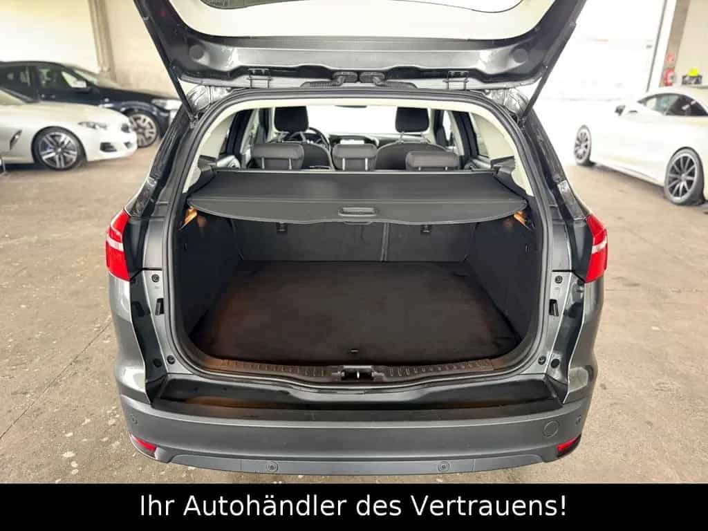 Ford Focus Turnier Titanium*Automatik*Keyl*RFK*NAVI* 03/2018-photo-18