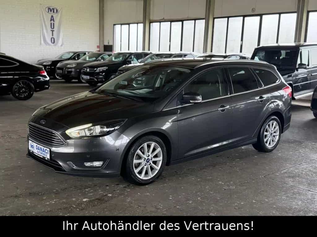 Ford Focus Turnier Titanium*Automatik*Keyl*RFK*NAVI* 03/2018-photo-2