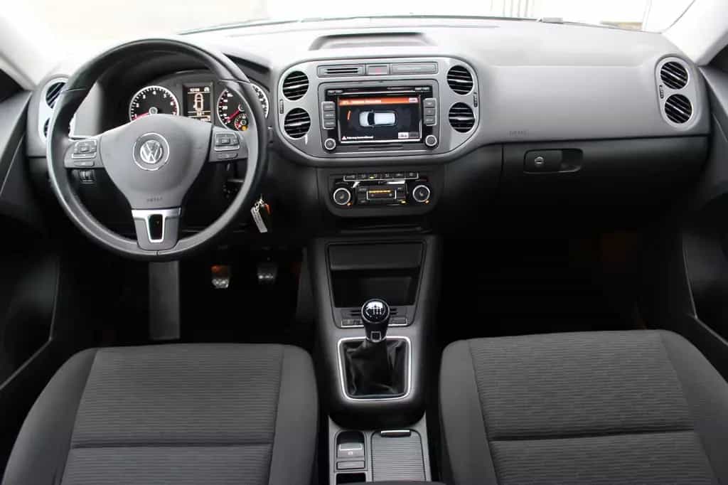 Volkswagen Tiguan 12/2014-photo-10