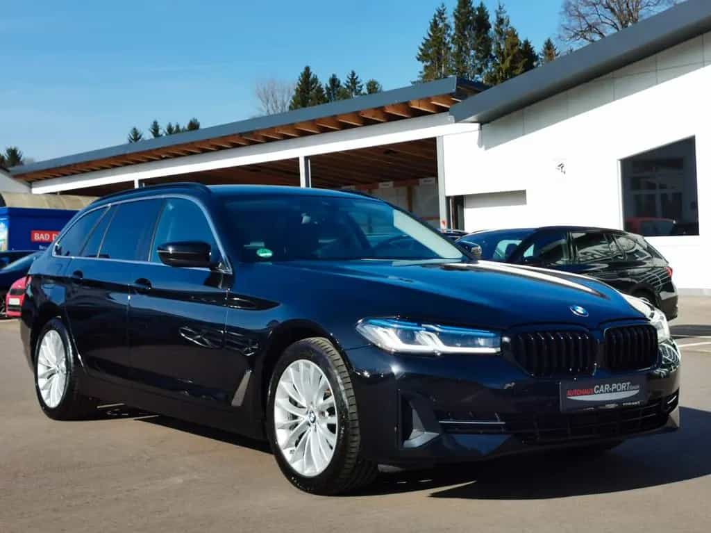 BMW 5 Series 520d | STHZ | LEDER | RFK | ASSIST | HEAD-UP | 08/2021-photo-8