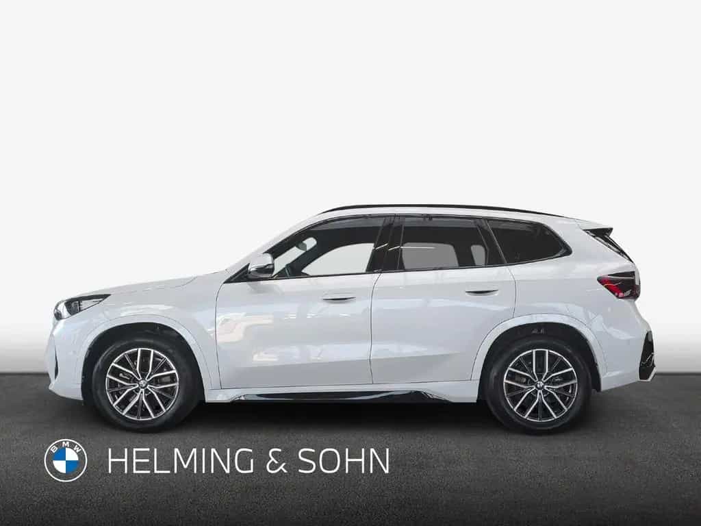 BMW X1 xDrive23i M-Sport LED Head-Up DAB Shz Komfort 09/2023-photo-3