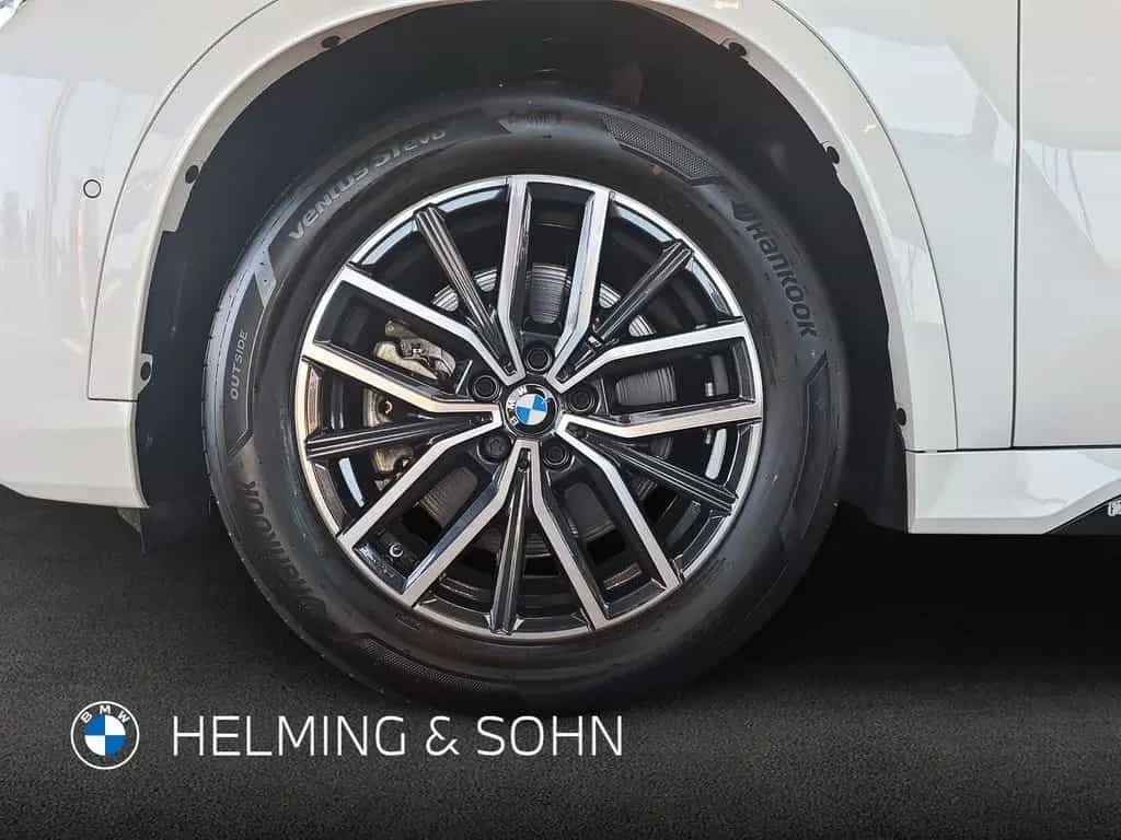 BMW X1 xDrive23i M-Sport LED Head-Up DAB Shz Komfort 09/2023-photo-4