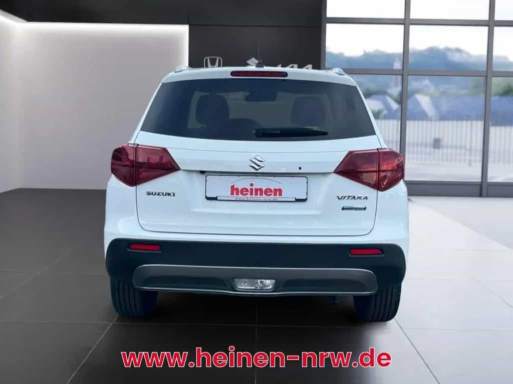 Suzuki Vitara 1.4 COMFORT+ SITZHEIZUNG PDC NAVI 11/2021-photo-4
