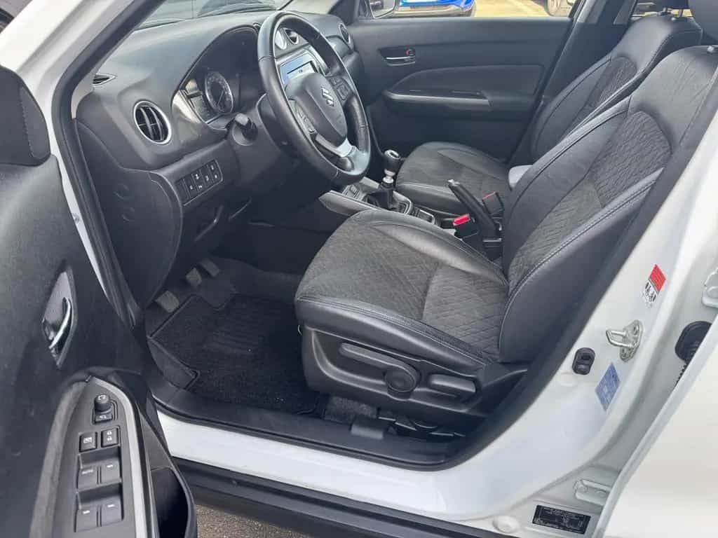 Suzuki Vitara 1.4 COMFORT+ SITZHEIZUNG PDC NAVI 11/2021-photo-7