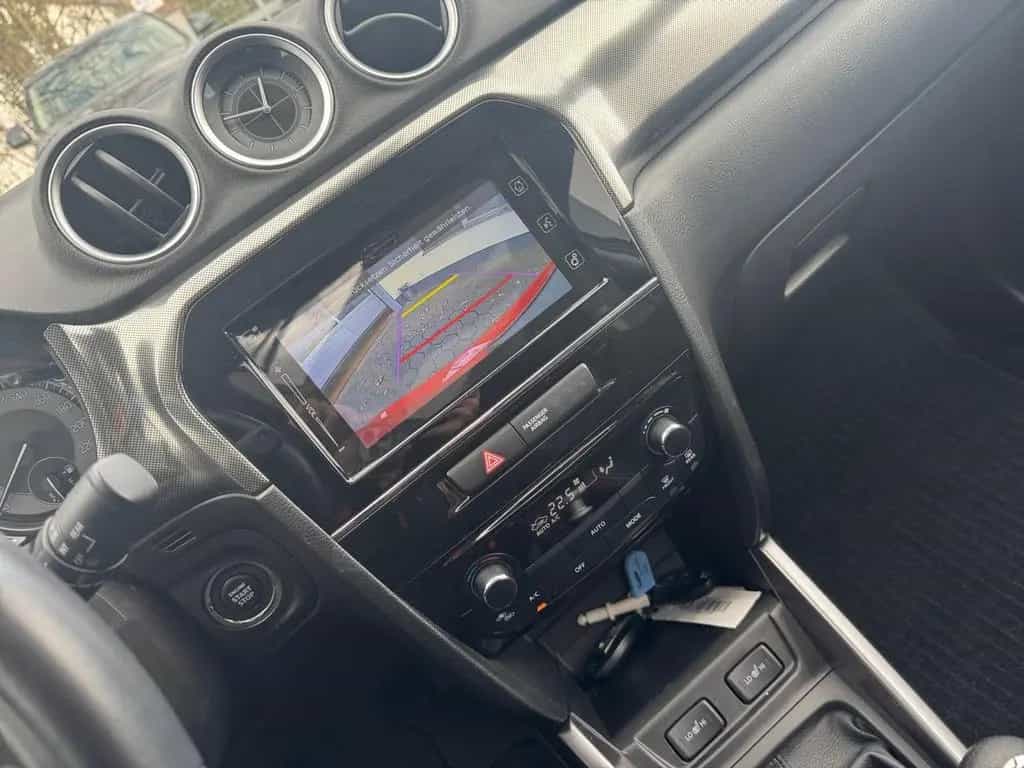 Suzuki Vitara 1.4 Comfort Plus RÜCKFAHRKAMERA+PDC+NAVI 11/2021-photo-14