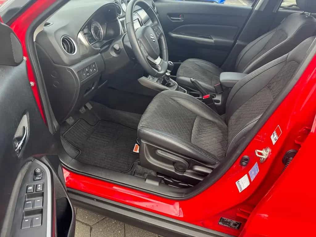 Suzuki Vitara 1.4 Comfort Plus RÜCKFAHRKAMERA+PDC+NAVI 11/2021-photo-7