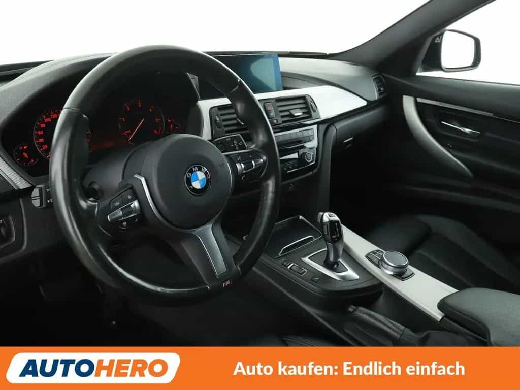 BMW 320 3er 320d xDrive M Sport Shadow Aut.*NAVI*LED*ACC 01/2019-photo-10