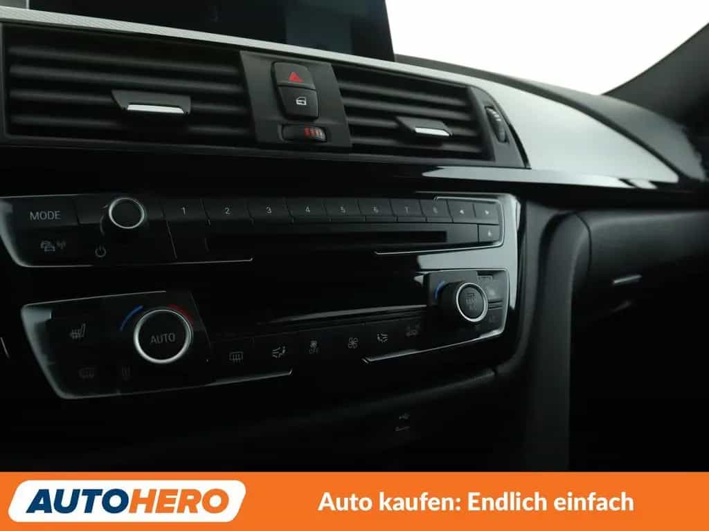 BMW 320 3er 320d xDrive M Sport Shadow Aut.*NAVI*LED*ACC 01/2019-photo-21
