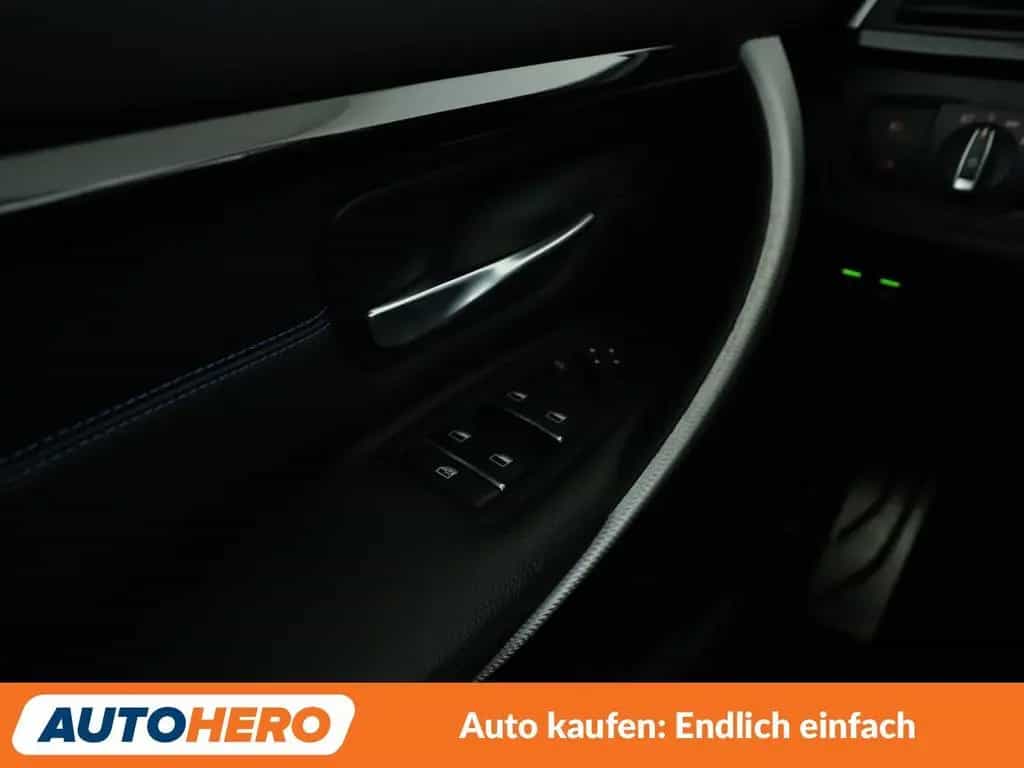 BMW 320 3er 320d xDrive M Sport Shadow Aut.*NAVI*LED*ACC 01/2019-photo-23