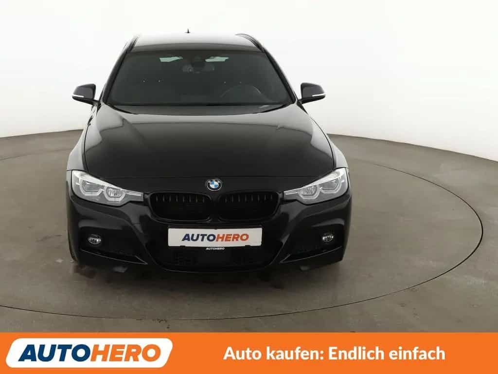 BMW 320 3er 320d xDrive M Sport Shadow Aut.*NAVI*LED*ACC 01/2019-photo-8